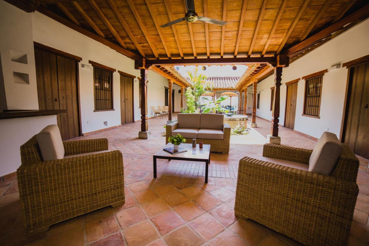 Karakali Boutique Hotel Mompos Exteriér fotografie