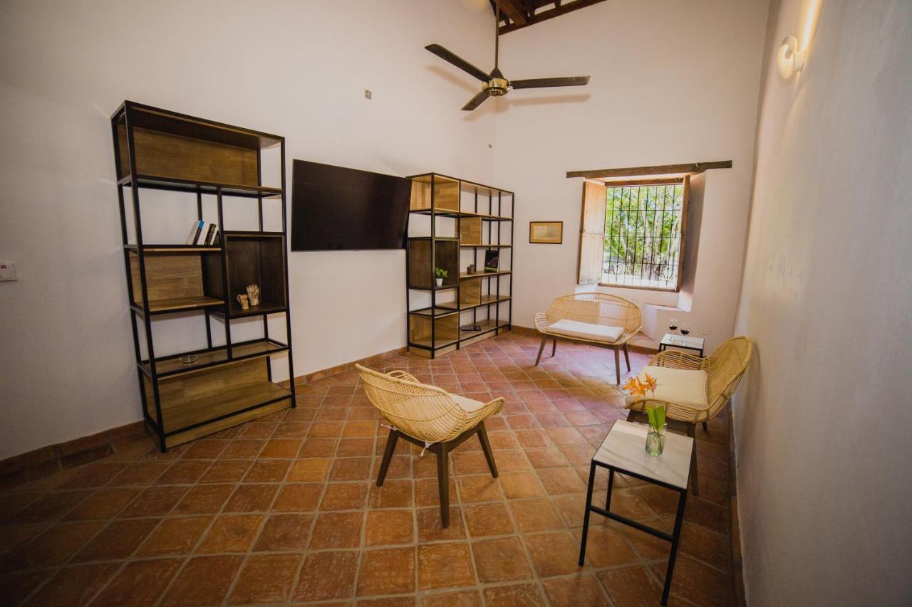 Karakali Boutique Hotel Mompos Exteriér fotografie